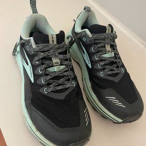 Brooks Cascadia 15t, W size 9.5, trail shoes